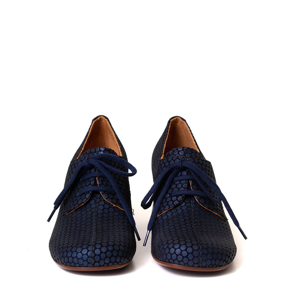 Muyso Women's Embossed Leather Shoe