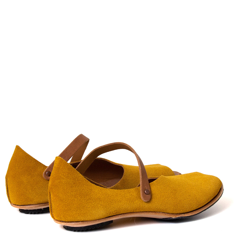 Costa Women's Leather Suede Shoe