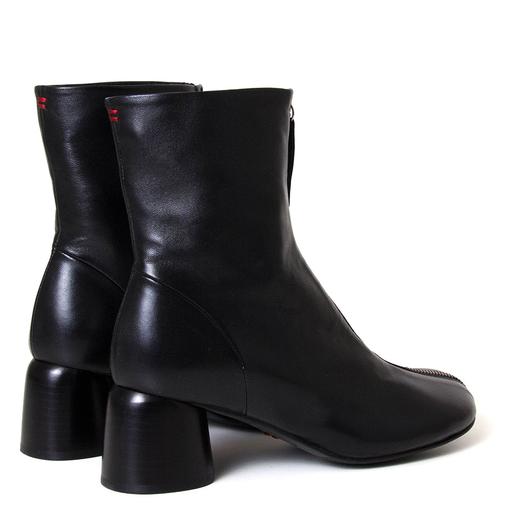 Anna 17 Women's Leather Boot