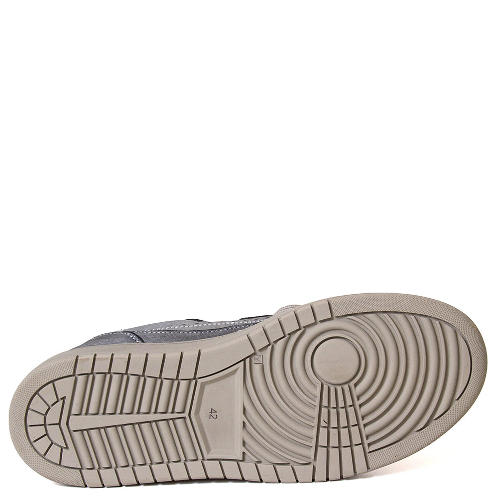 Lemargo Hb01a Jannik. Men's distressed grey leather sneaker. Made in Italy.
