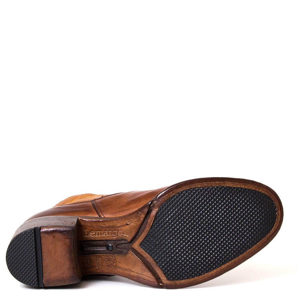 Lemargo Ap06a. Women's heeled ankle boot in cognac leather. Made in Italy.