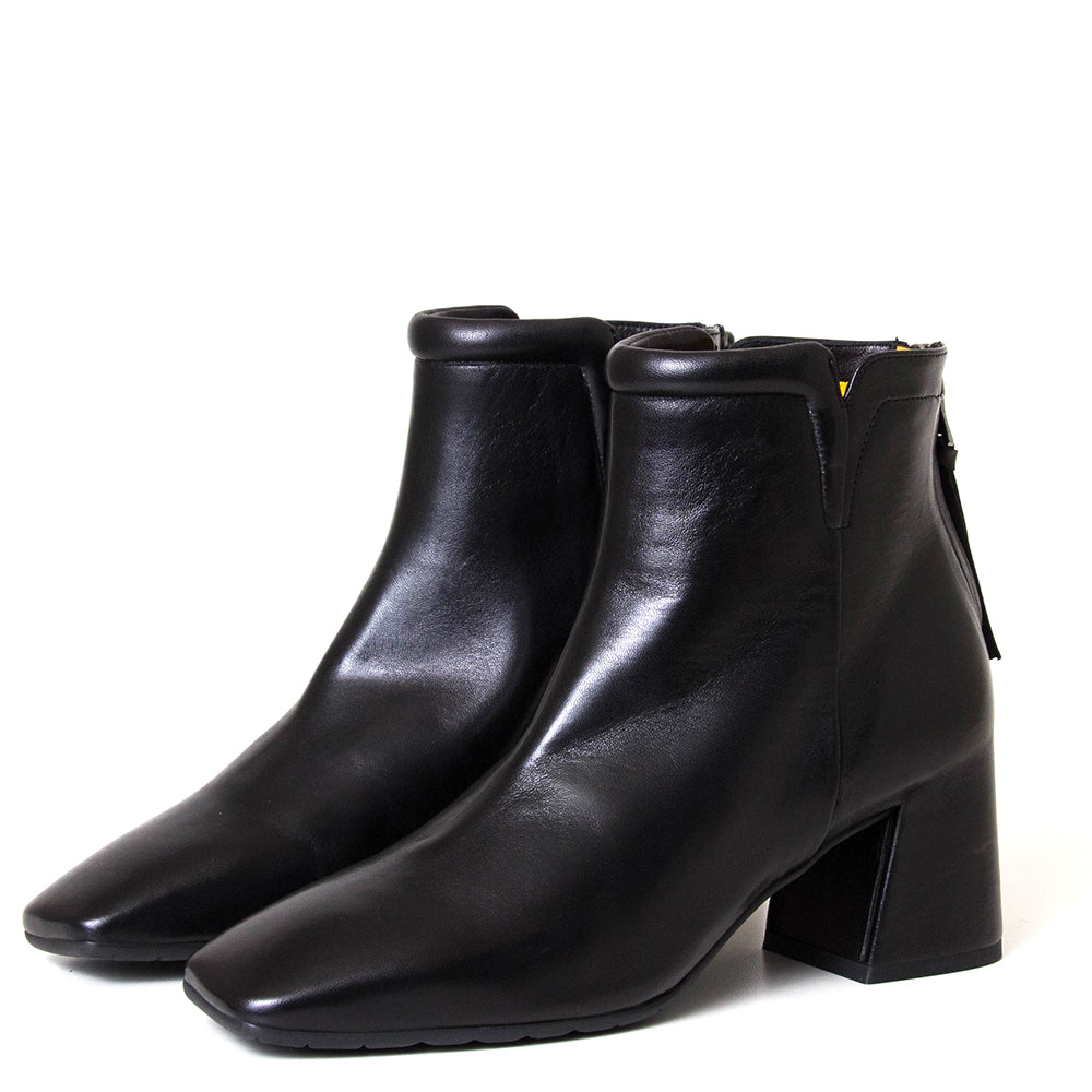 Zaira TR T244 Women's Leather Ankle Boot