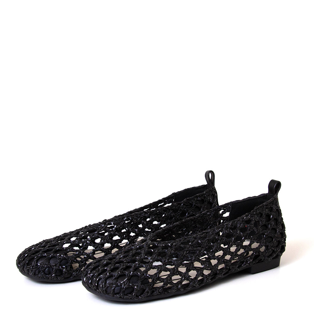 Holes Women's Woven Leather Flat