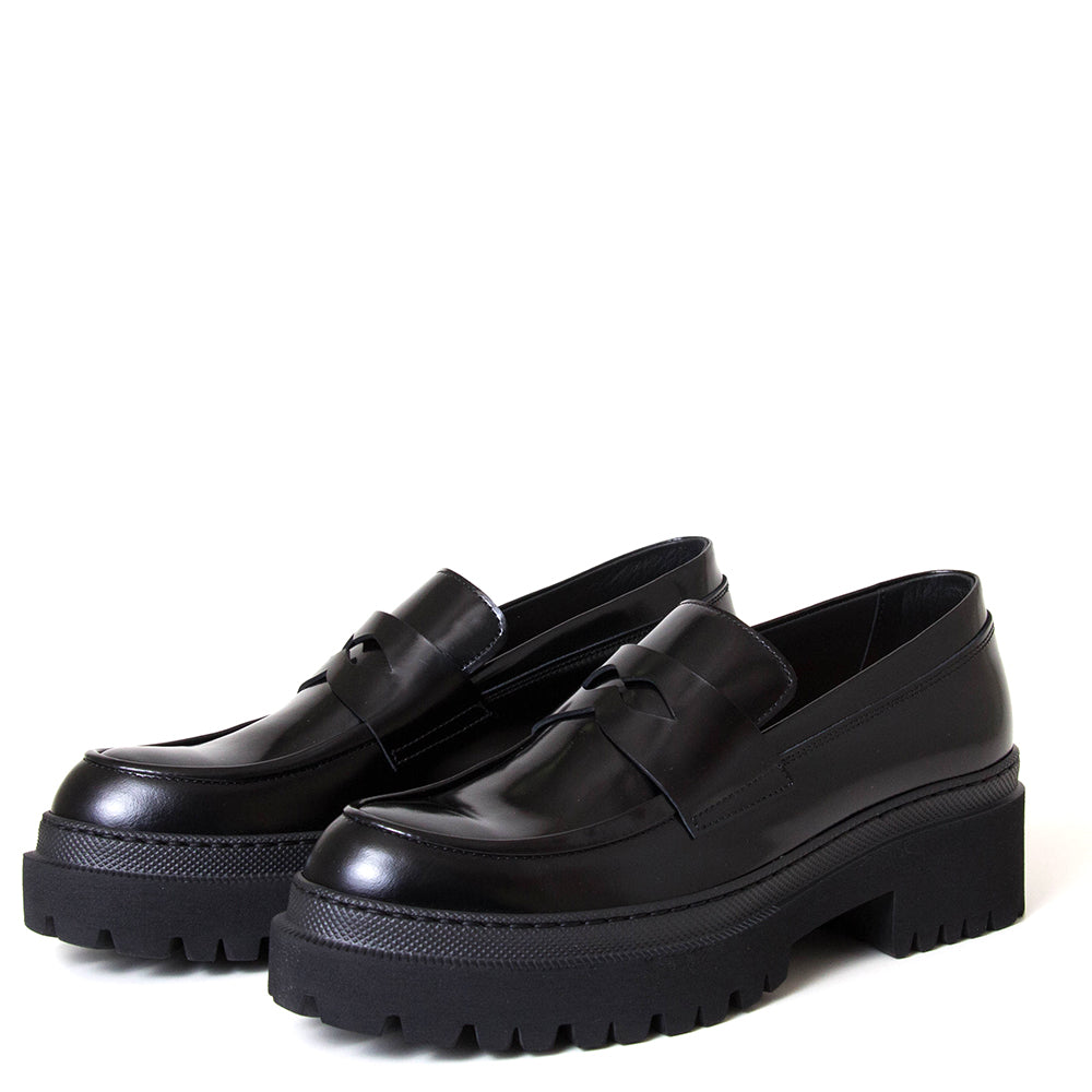 Pantanetti 18178B Litha. Women's black leather platform loafer. Made in Italy.