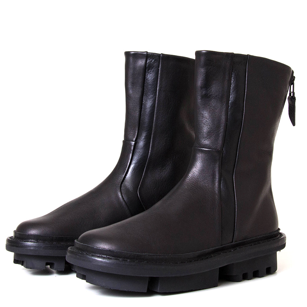 Trippen Chinook. Women's black leather boot. Side zipper 8¾ inch shaft. Made Germany.
