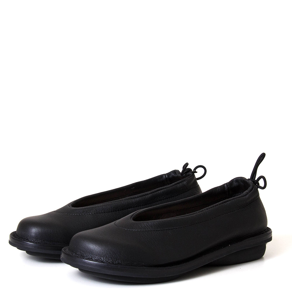 Pond Women's Leather Ballerina Shoe