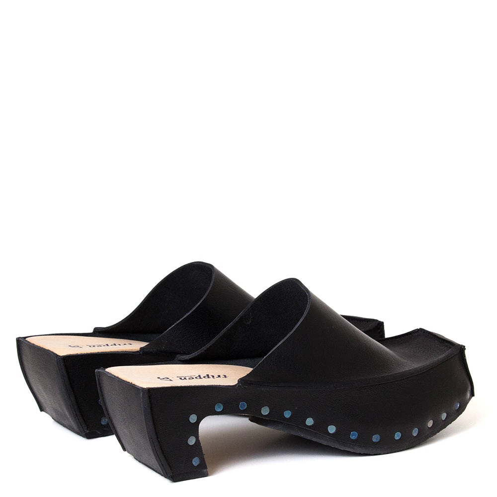 Rugged Women's Leather Clog