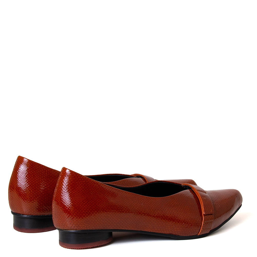 Chi Women's Leather Slip-On Shoe