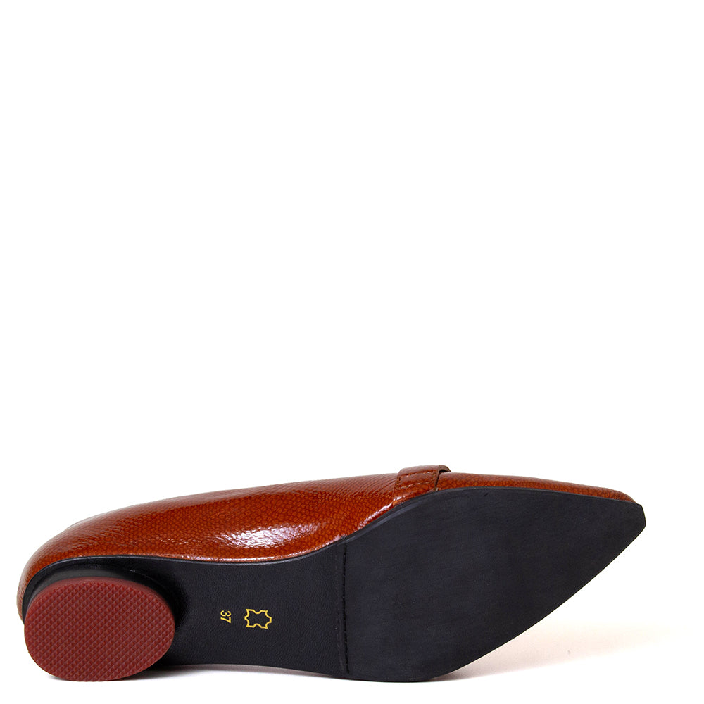 Chi Women's Leather Slip-On Shoe