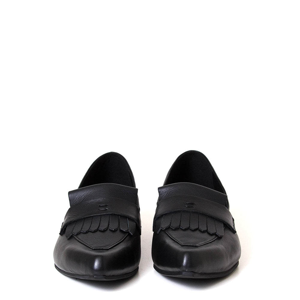 Mura Women's Leather Slip-On Shoe