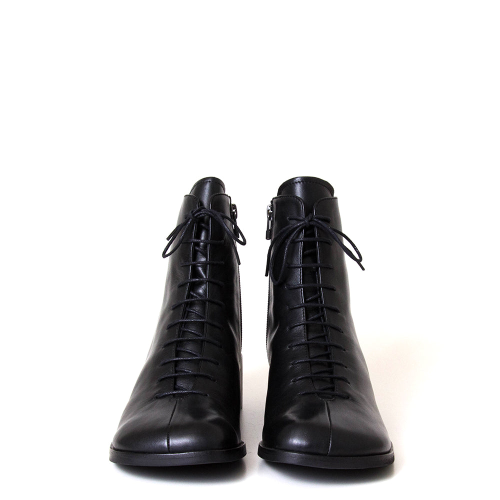 Sora Women's Leather Boot