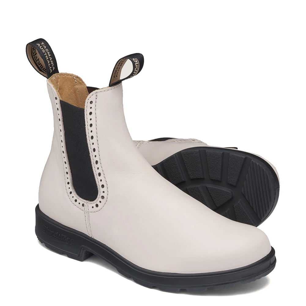 Blundstone Women's 2156 Chelsea boot in washed pearl leather. 3/4 view.