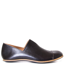 Cydwoq Medicine-M. Men's Black leather Slip-on Shoes, rubber sole. Made in California. Side view.