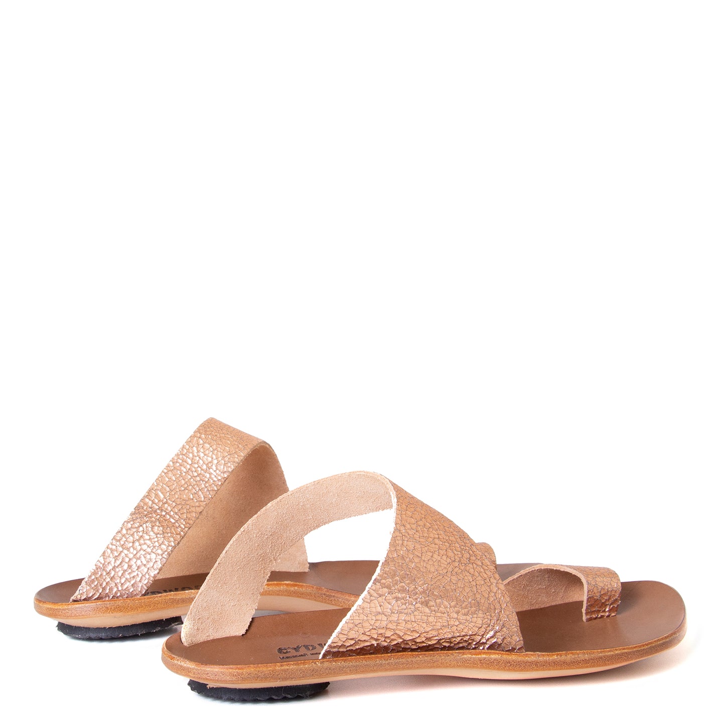 Cydwoq Thong , Hillary Sandal Pink gold leather, single strap and toe ring. Made in California. Back view, pair.