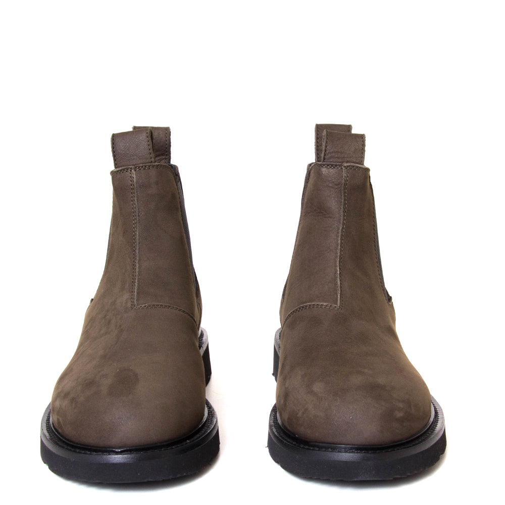 OA non-fashion A08. Women's Chelsea boot in olive green nubuck. Made in Italy. Front view.