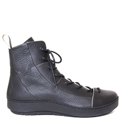 Trippen Develop. Men's lace-up leather boxer boot in black leather. Made in Germany. Side view.