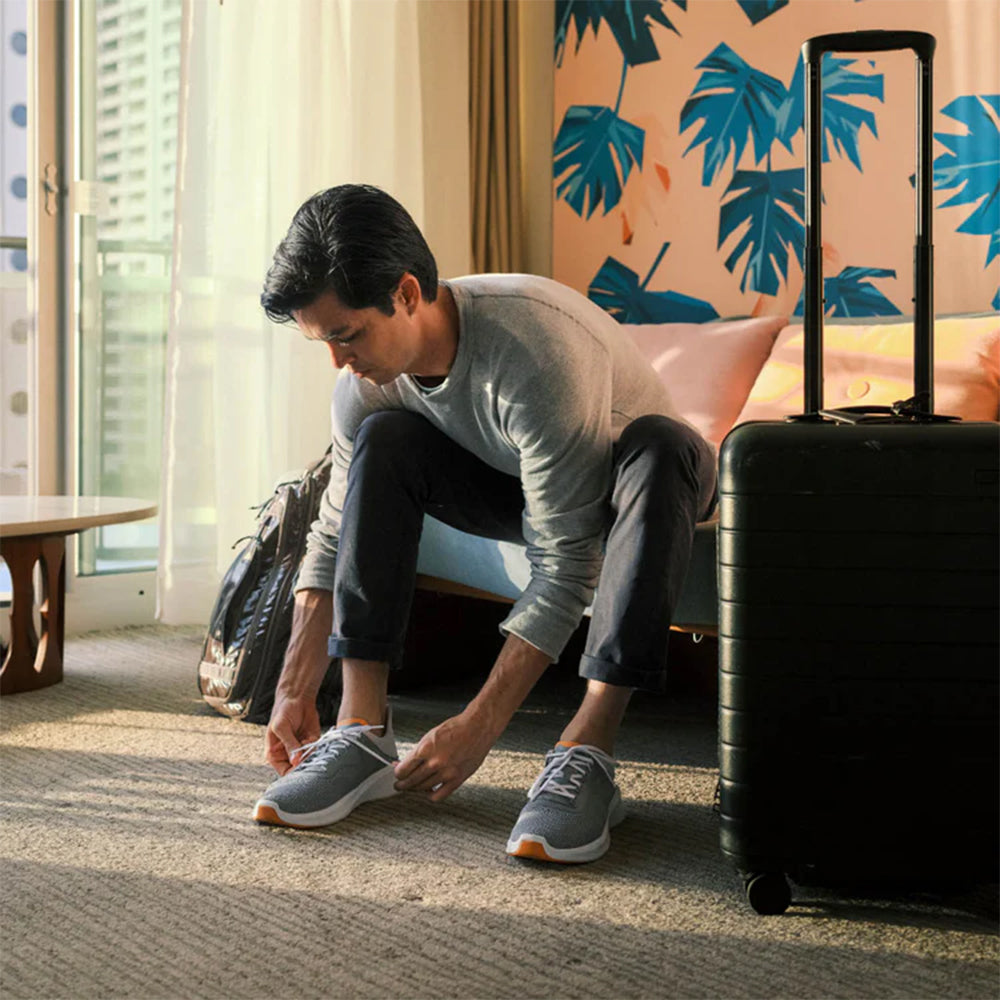 Island Hopper Men's Sneaker