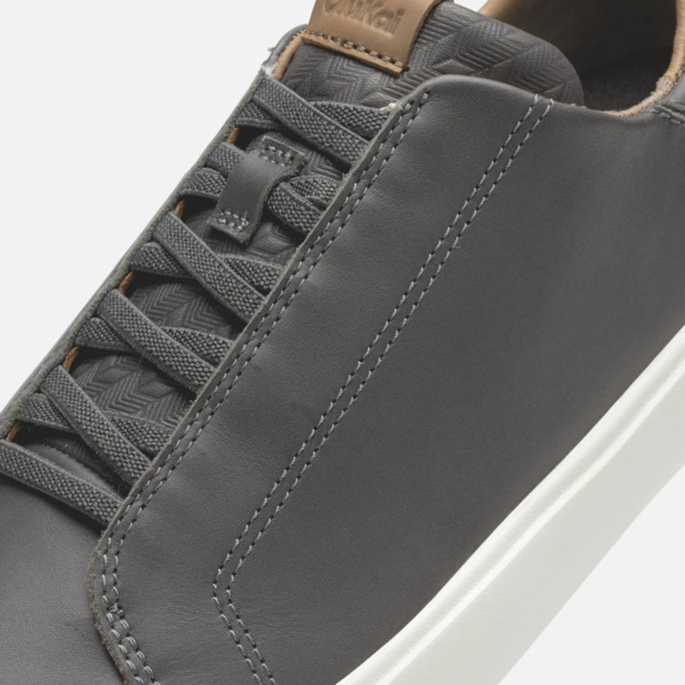 Lae'Ahi Li Nolu Men's Leather Sneaker