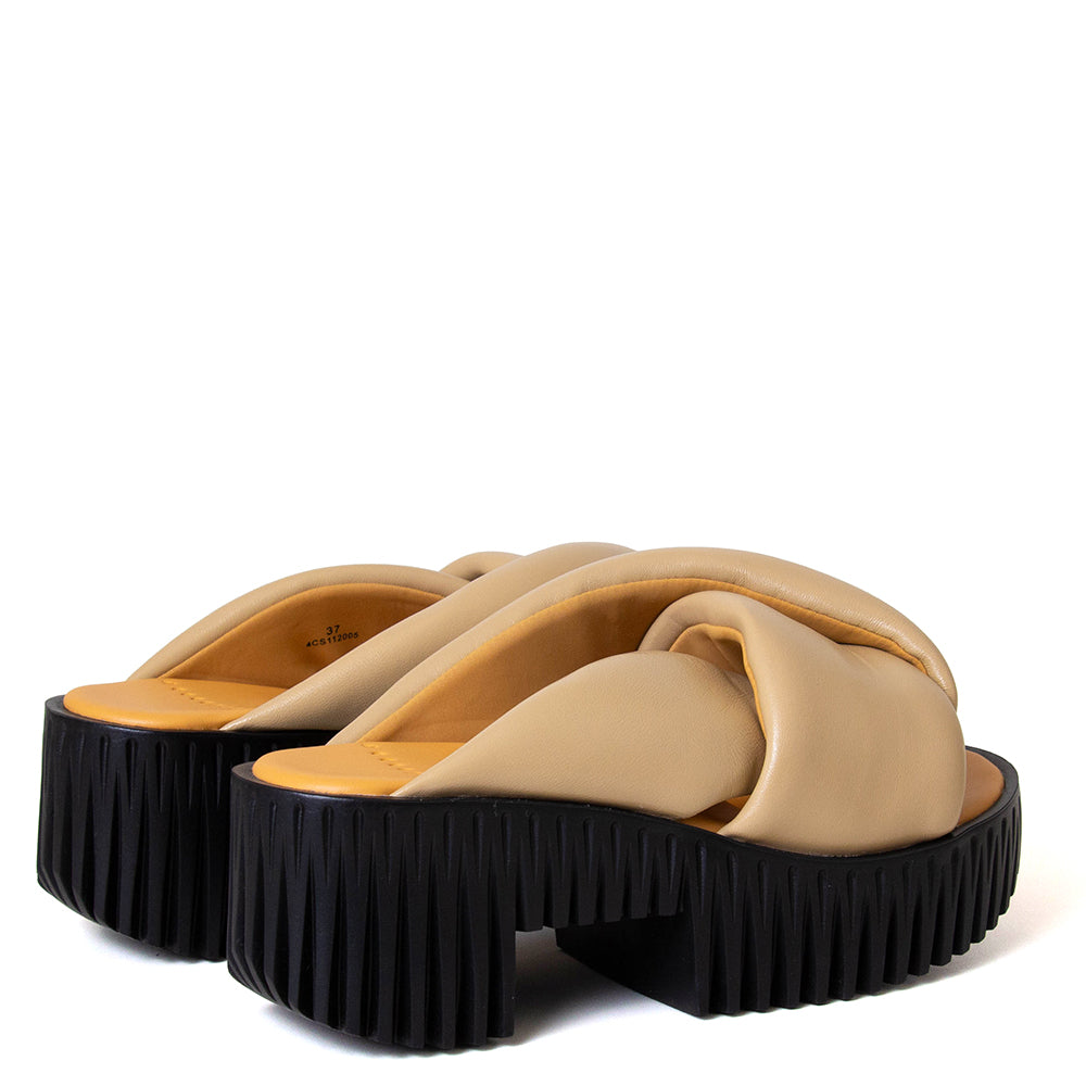 Plia Anda Women's Leather Sandal