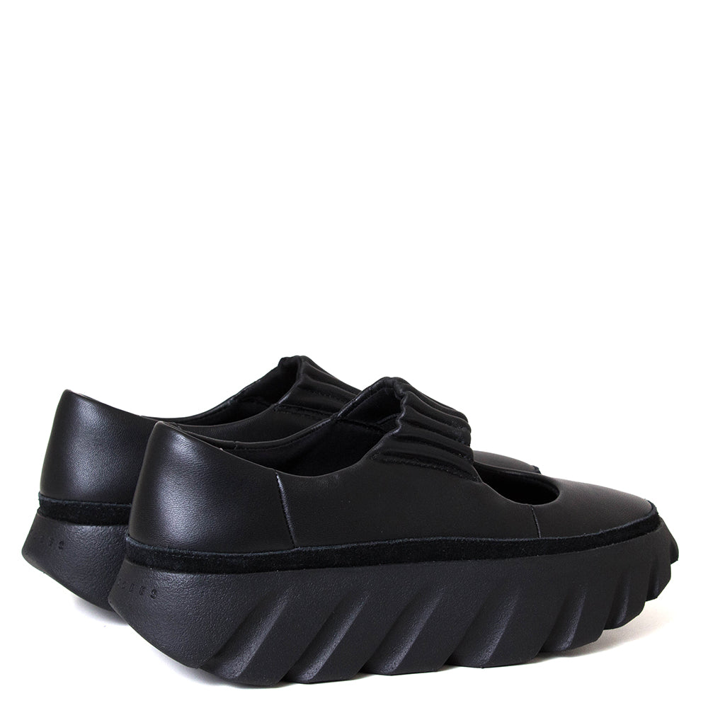 Tura Oya Women's Platform Shoe