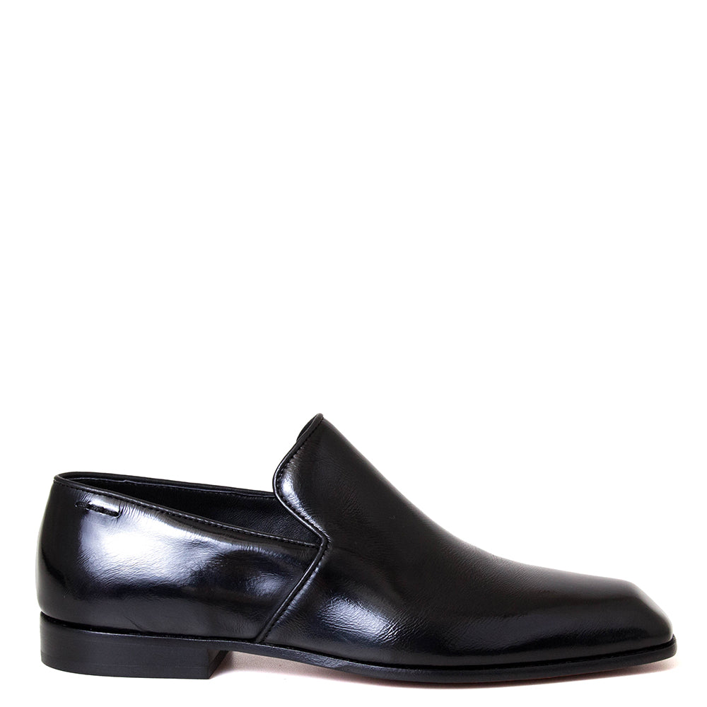 Domitia Women's Leather Shoe