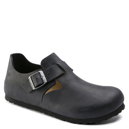 Birkenstock London. Unisex sandal shoe in black oiled leather.