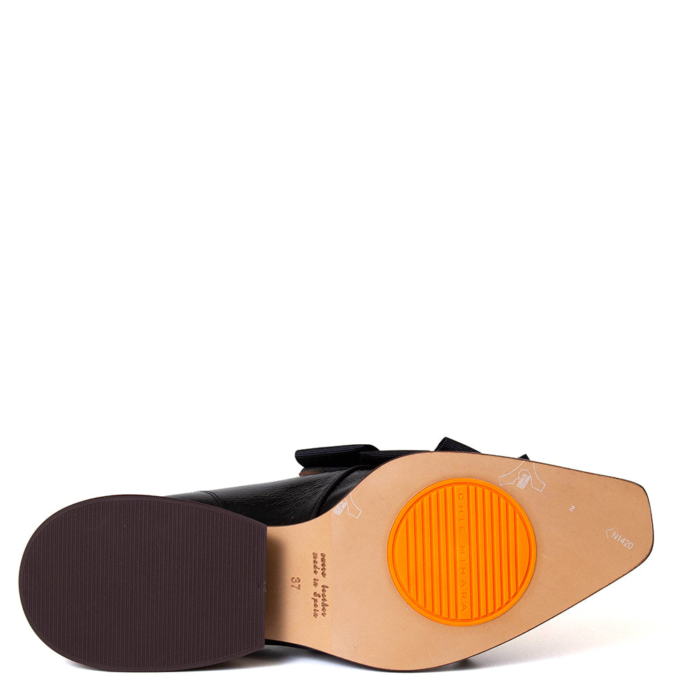 Casame Women's Leather Shoe