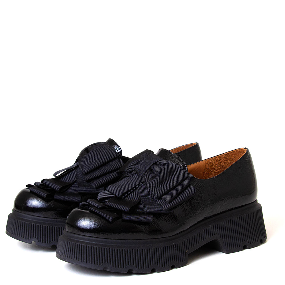 Chie Mihara Qayro. Women's platform black leather shoe. Made in Spain.