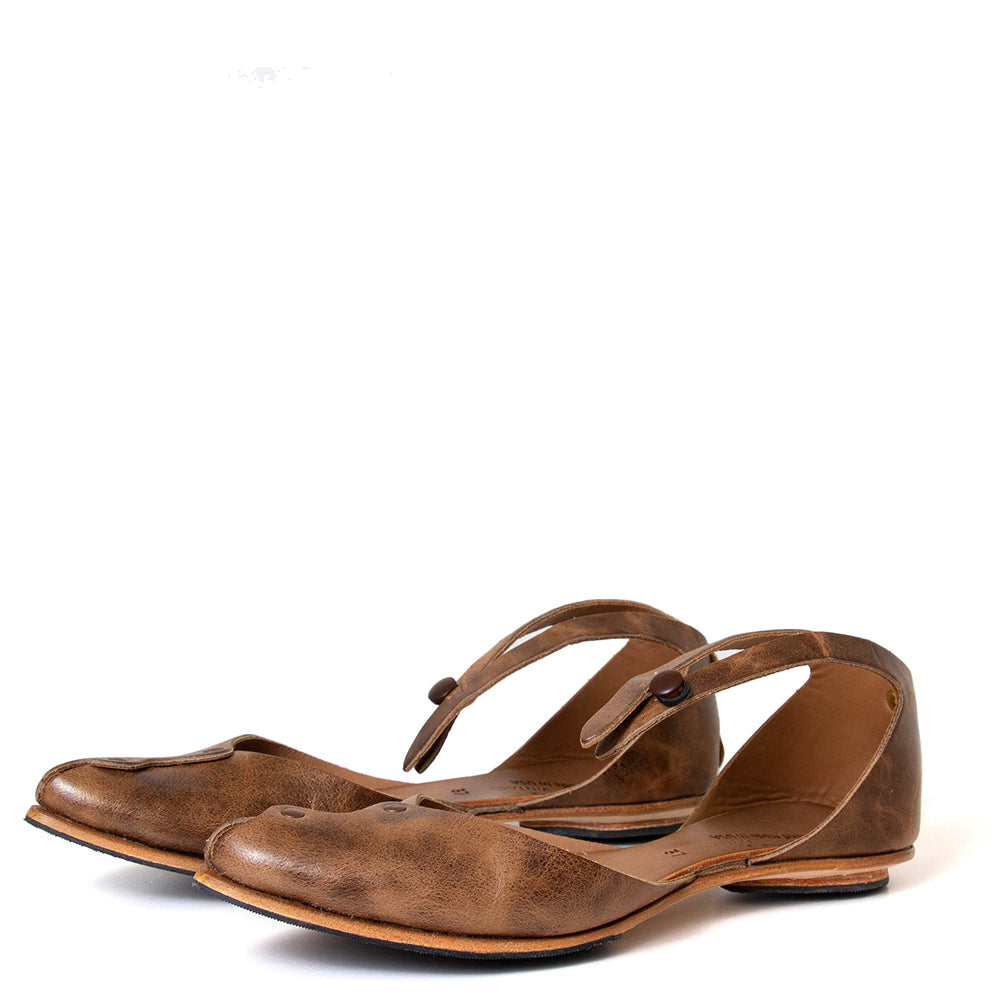 Neptune Women's Leather Shoe