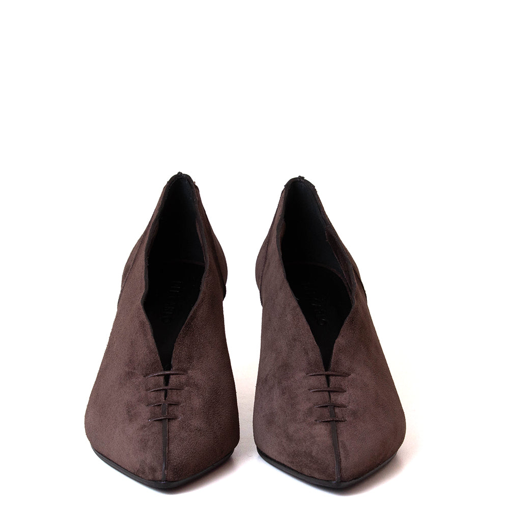 Almada Women's Suede Pump
