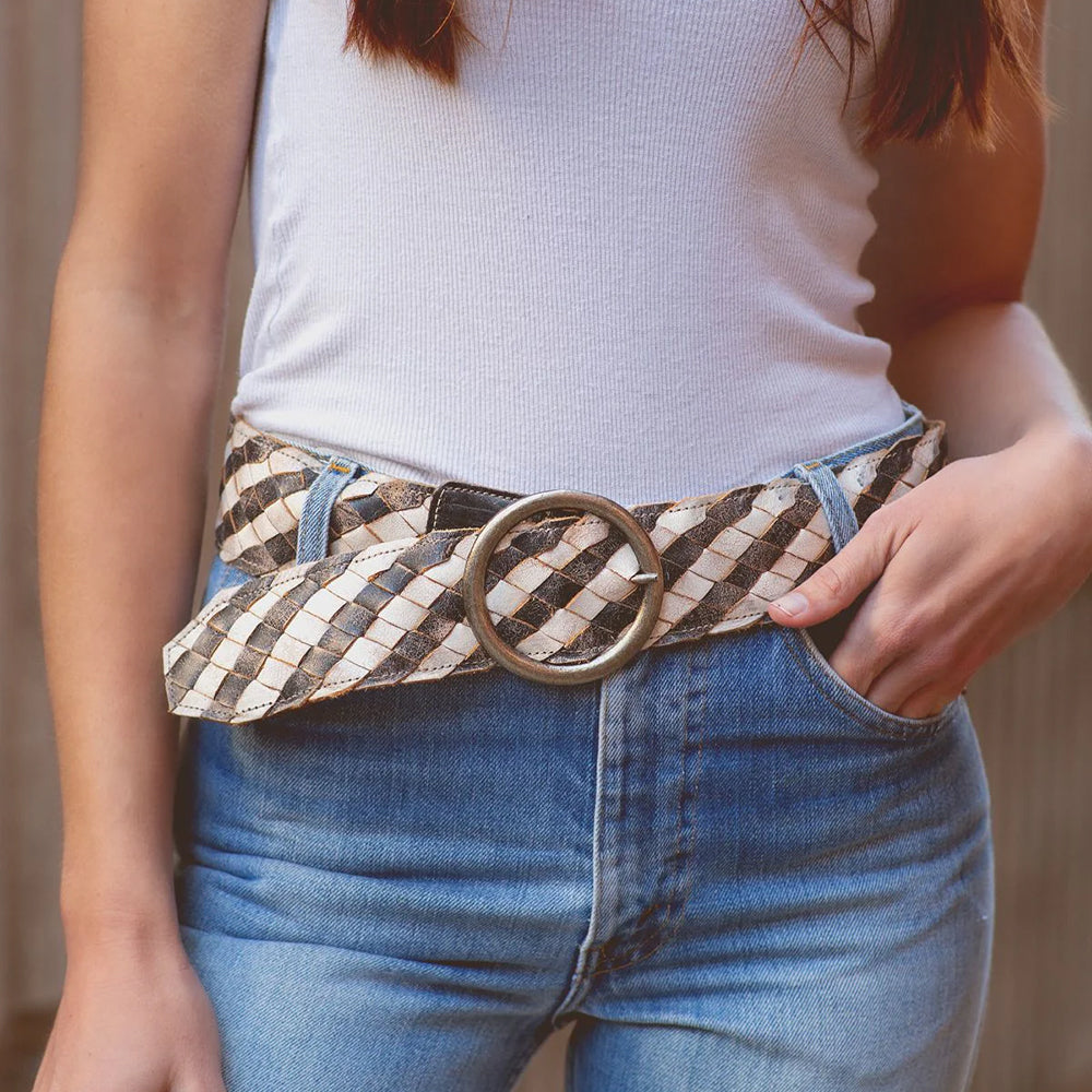 Dreamweaver Women's Leather Belt