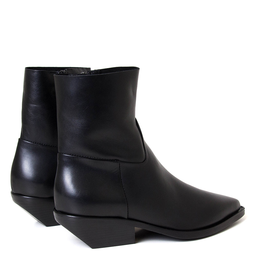 Evie Women's Leather Boot