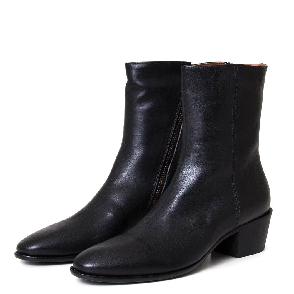 Fiorentini + Baker Matt. Women's black Italian leather 1¾" heel boot.