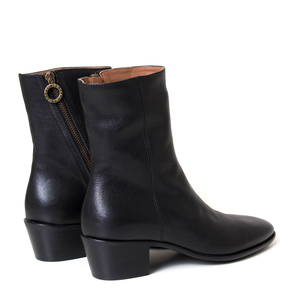 Fiorentini + Baker Matt. Women's black Italian leather 1¾" heel boot.