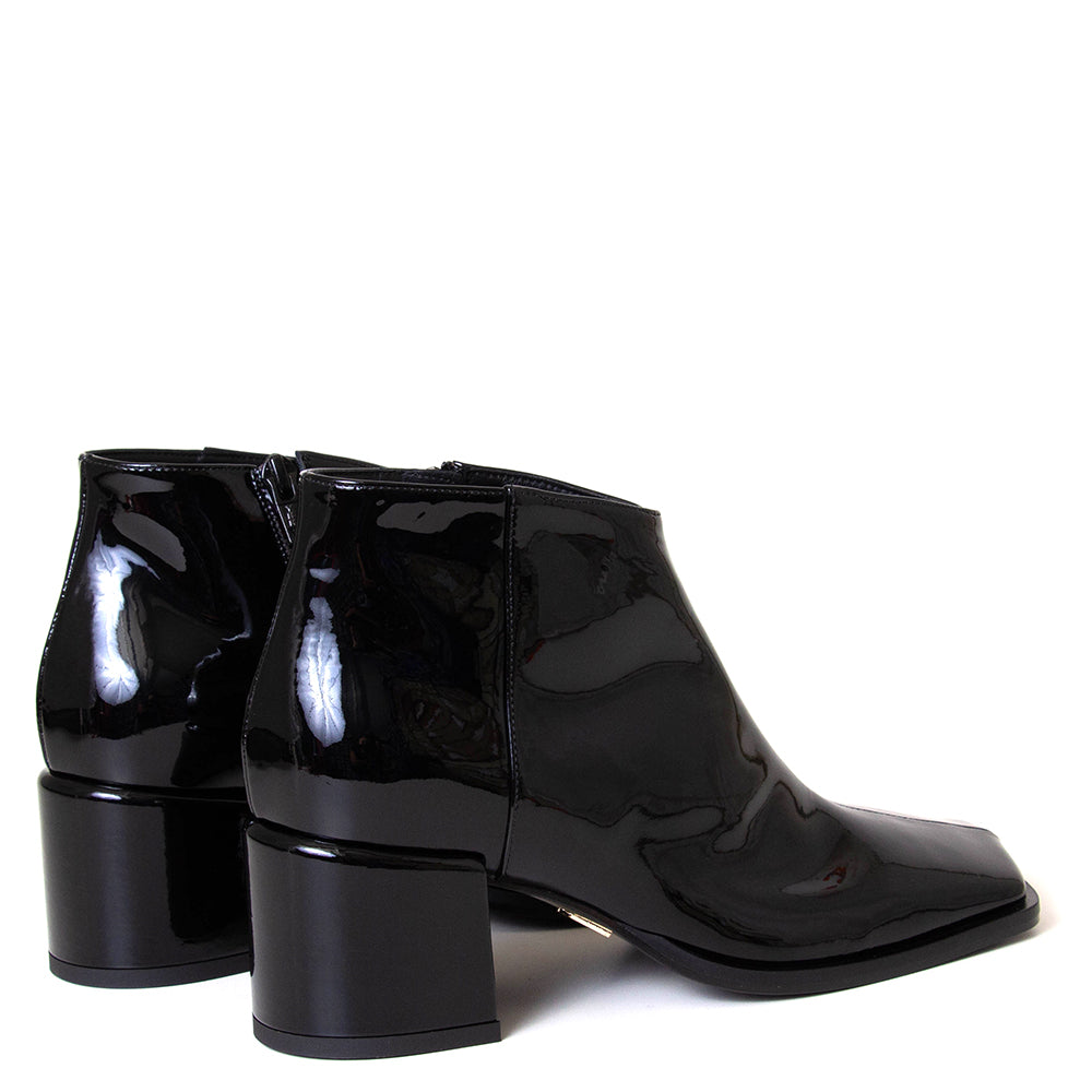 Gige 13 Women's Patent Leather Boot