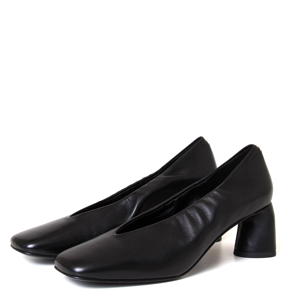 Chris 01 Women's Leather Pump