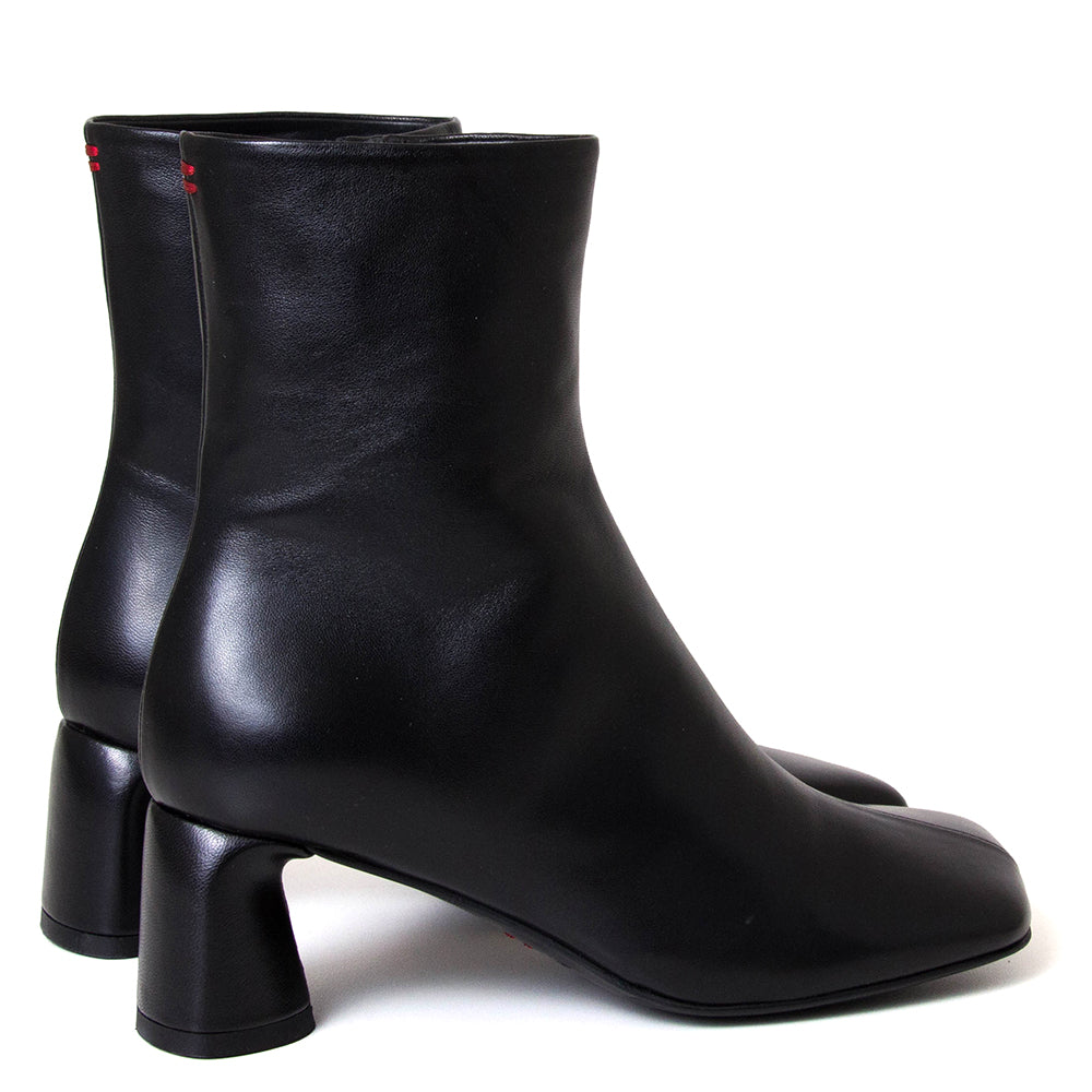 Dara 16 Women's Leather Boot