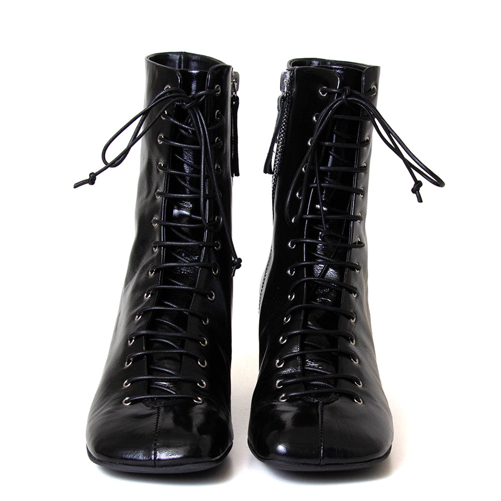 Dara 18 Women's Leather Boot