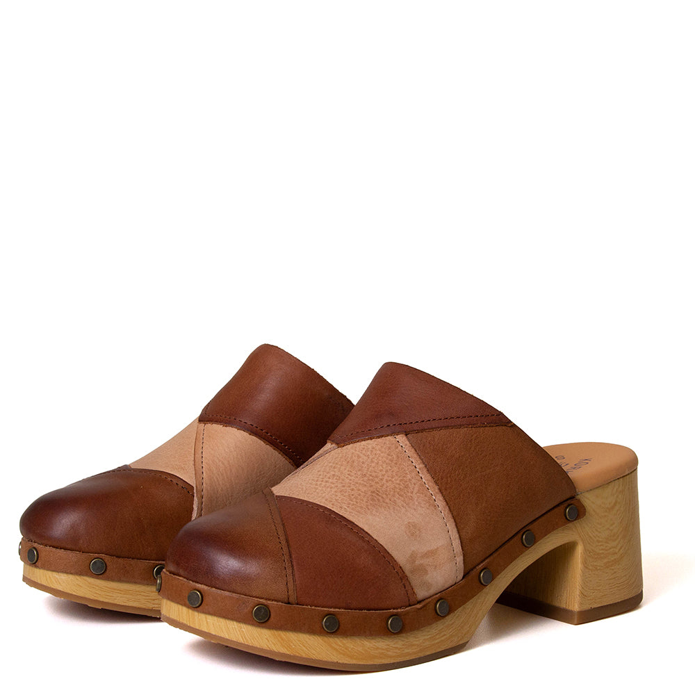 Tay Women's Leather Clog