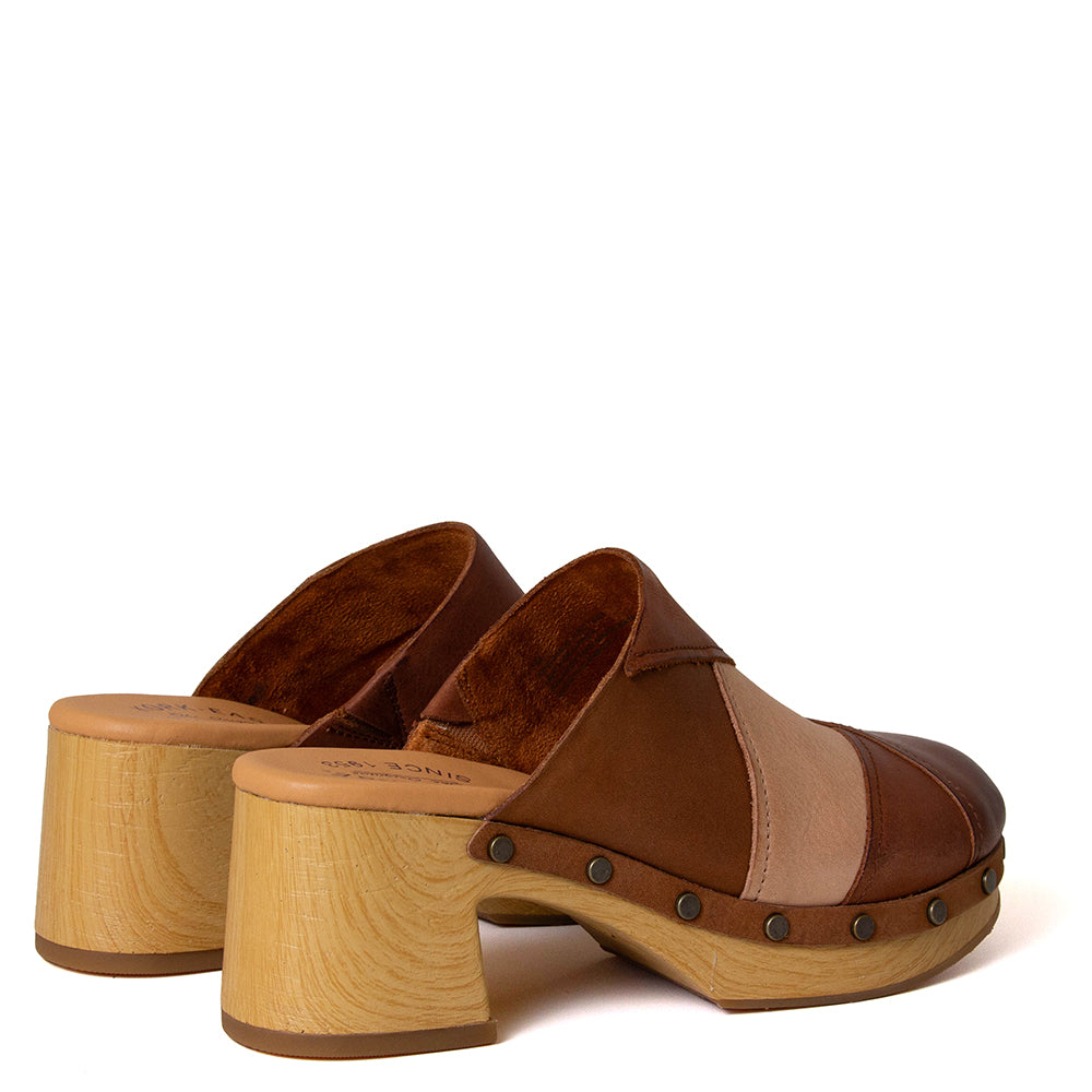 Tay Women's Leather Clog