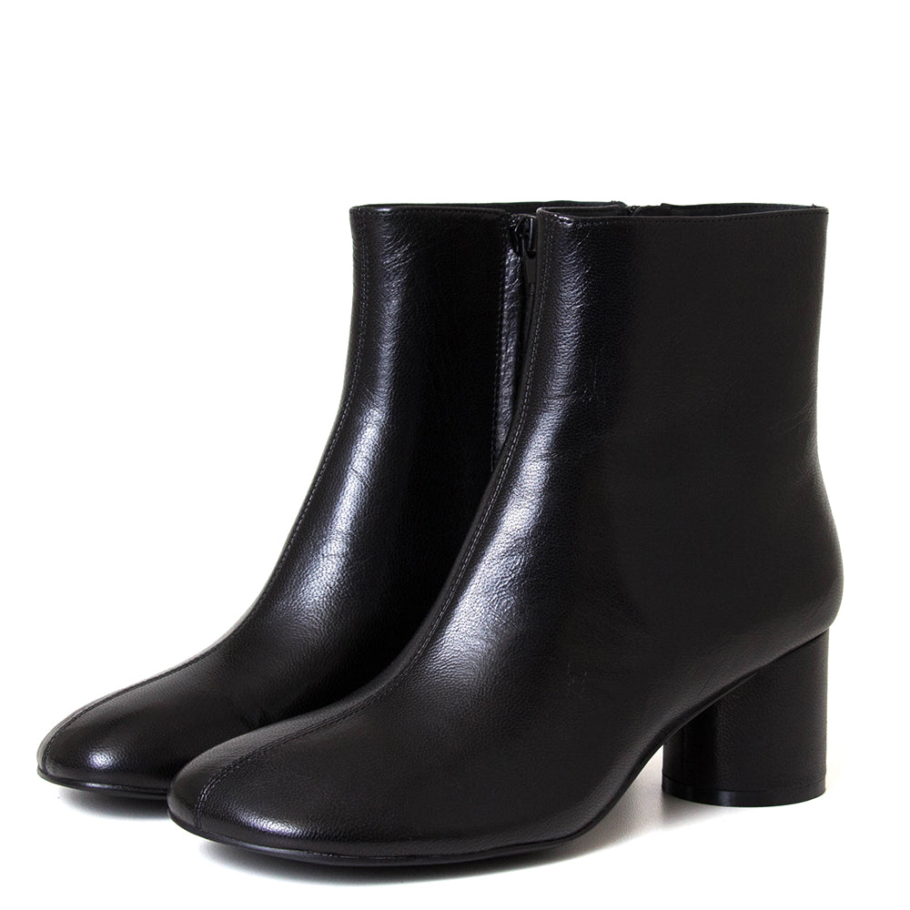 Jela Women's Leather Boot