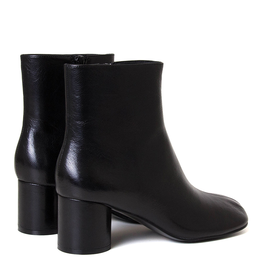Jela Women's Leather Boot