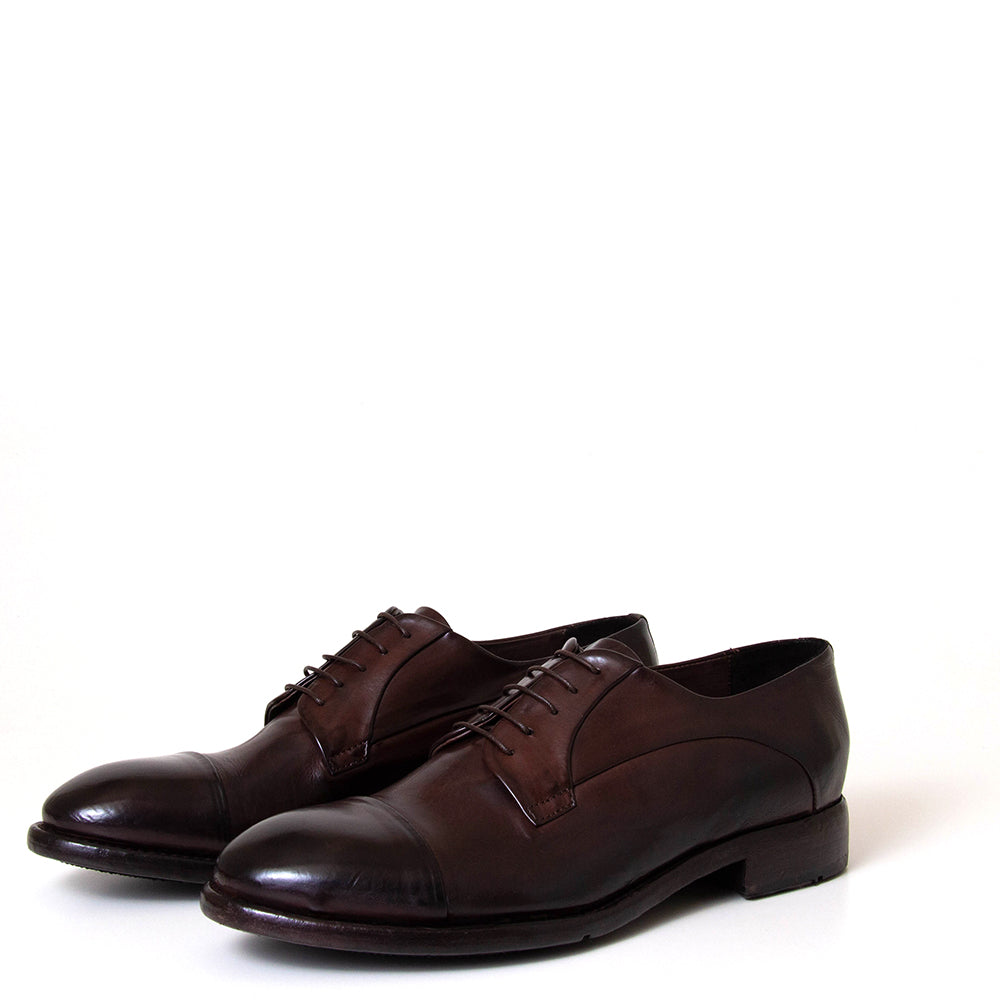 Lemargo Ac14a. Men's capped toe dress derby in dark  brown leather. Made in Italy.