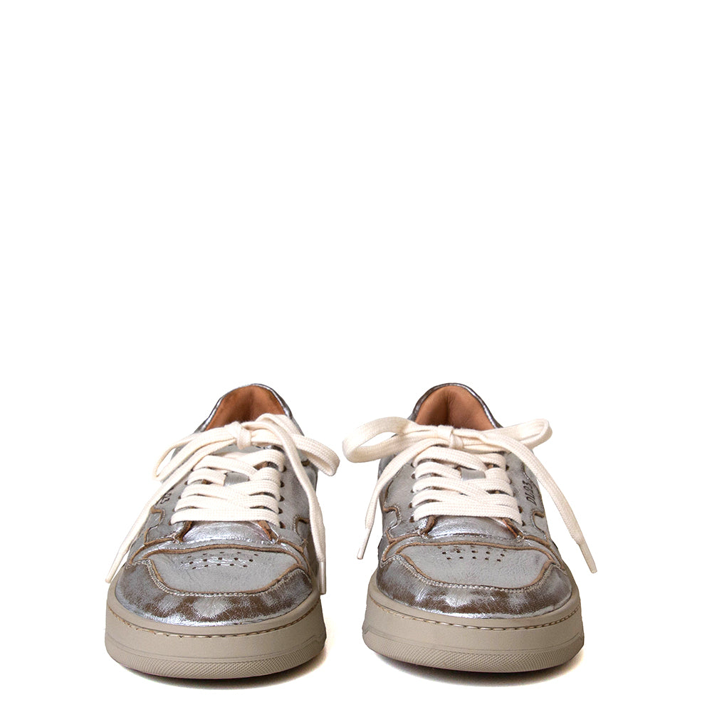 Lemargo Hc01a Camila. Women's silver suede leather sneaker. Made in Italy.