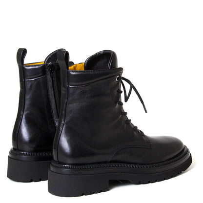 Mara Bini Hester T215. Women's low heel black leather combat boot.