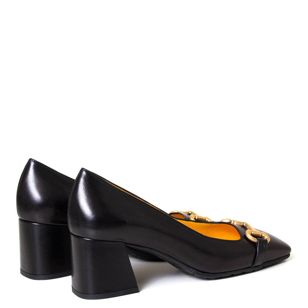 Mara Bini Zaira T236. Women's 2¼ inch heel black leather pump.