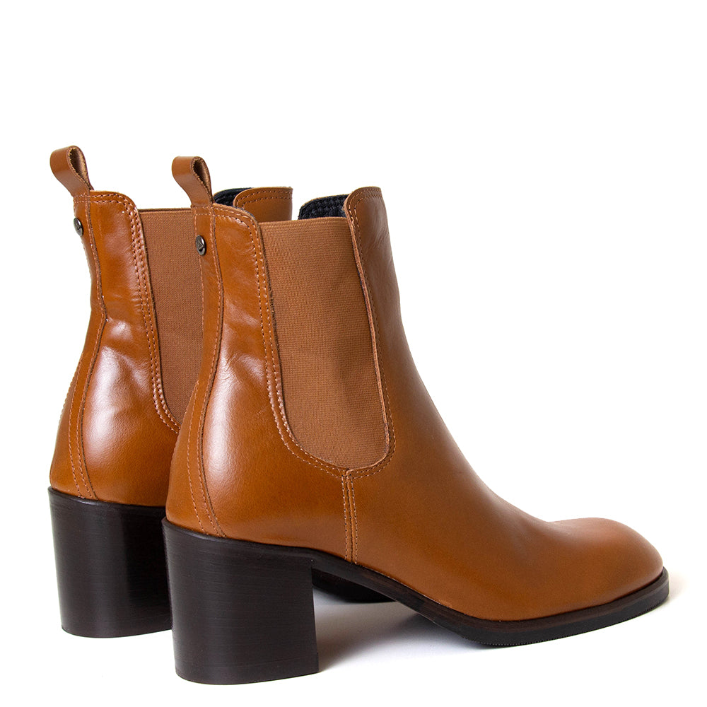 Aida Women's Leather Chelsea Boot