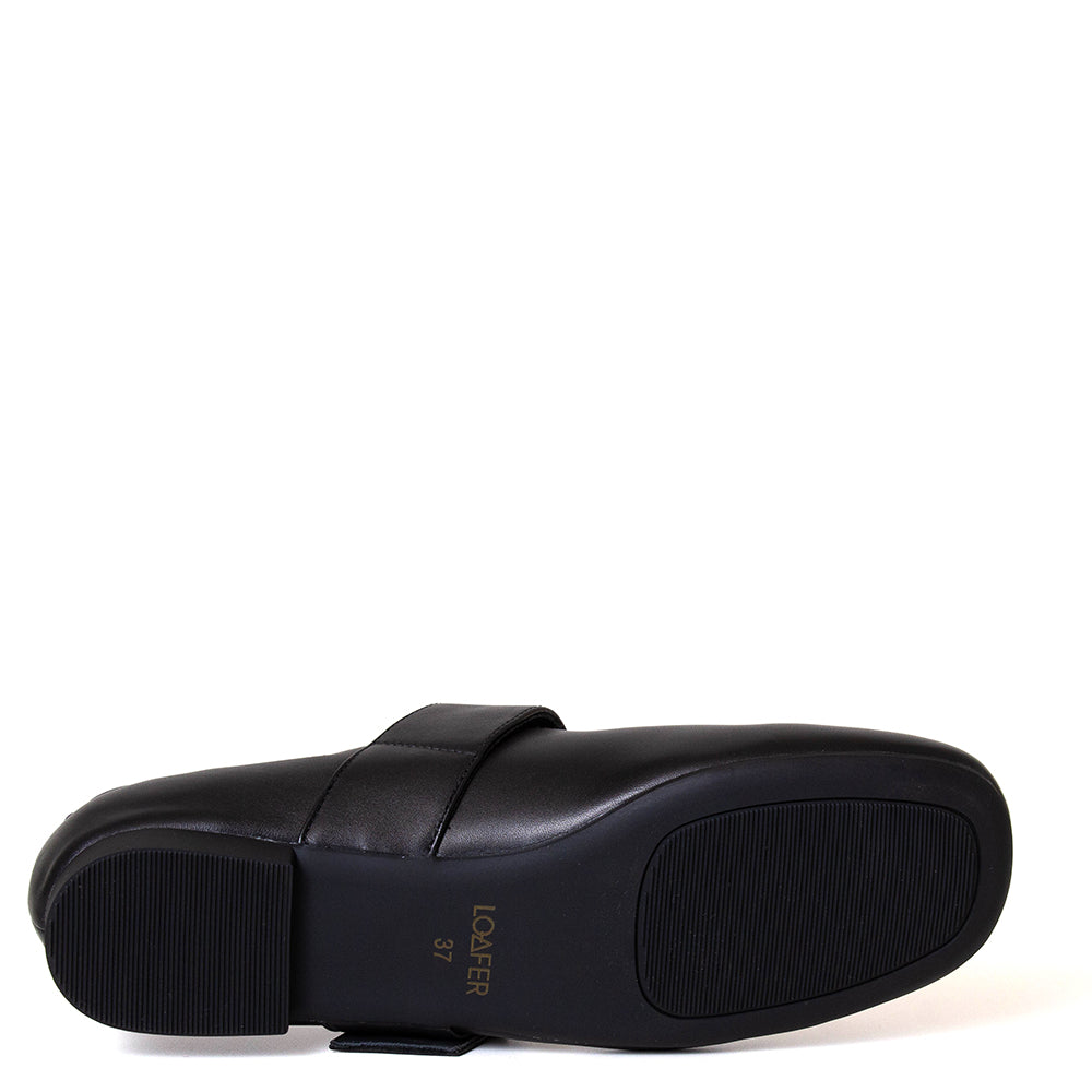 Buckles Women's Leather Mary Jane