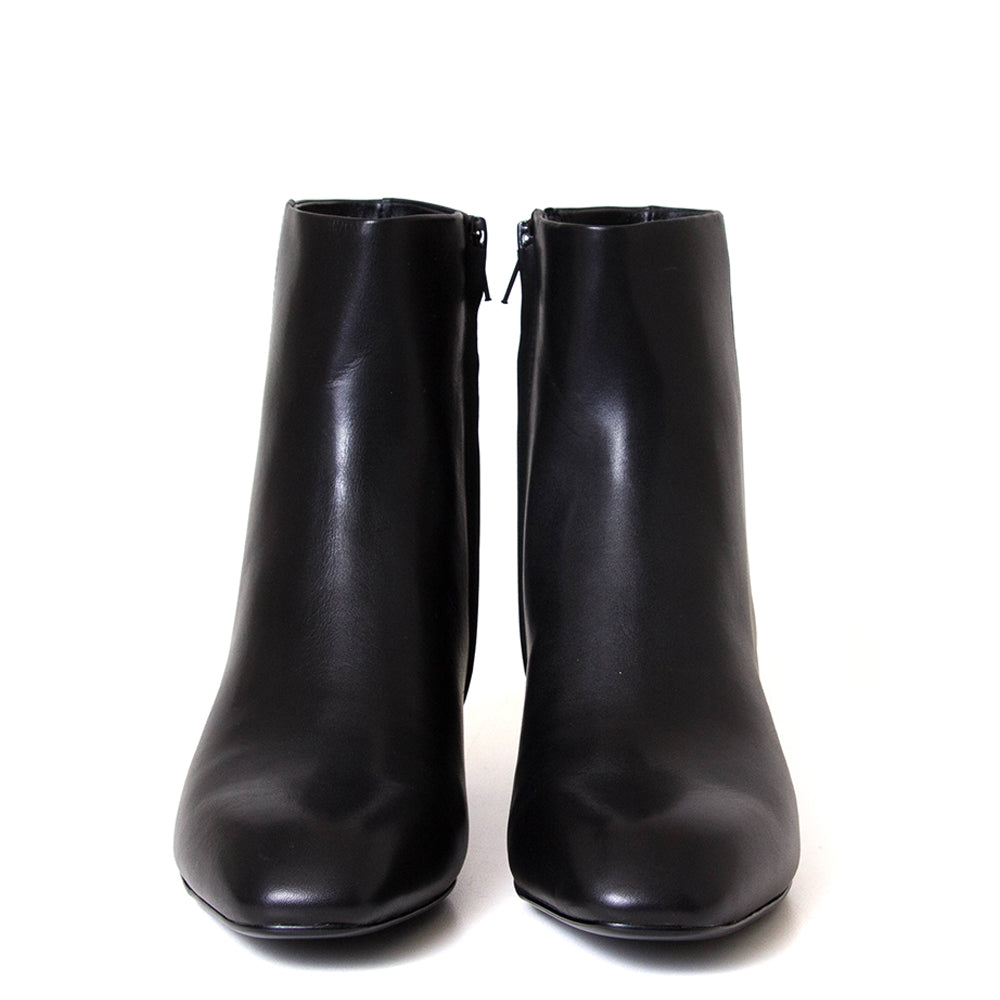 Jackie Women's Leather Boot