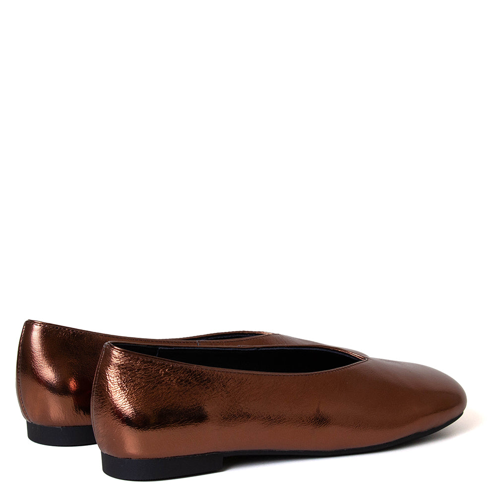 Piping Women's Leather Flat